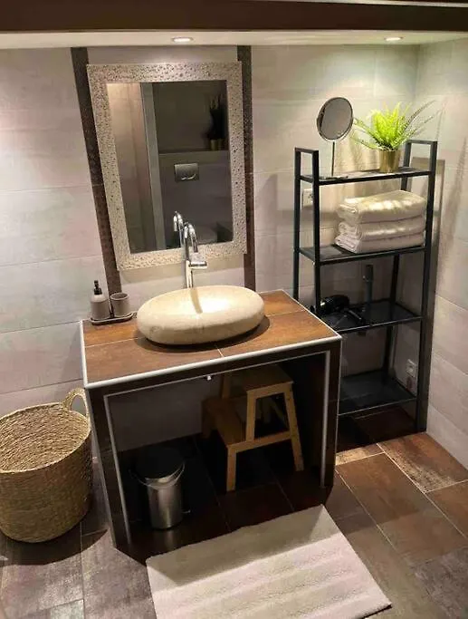 Apartamento Chez Alam A Hotel De Ville Lyon